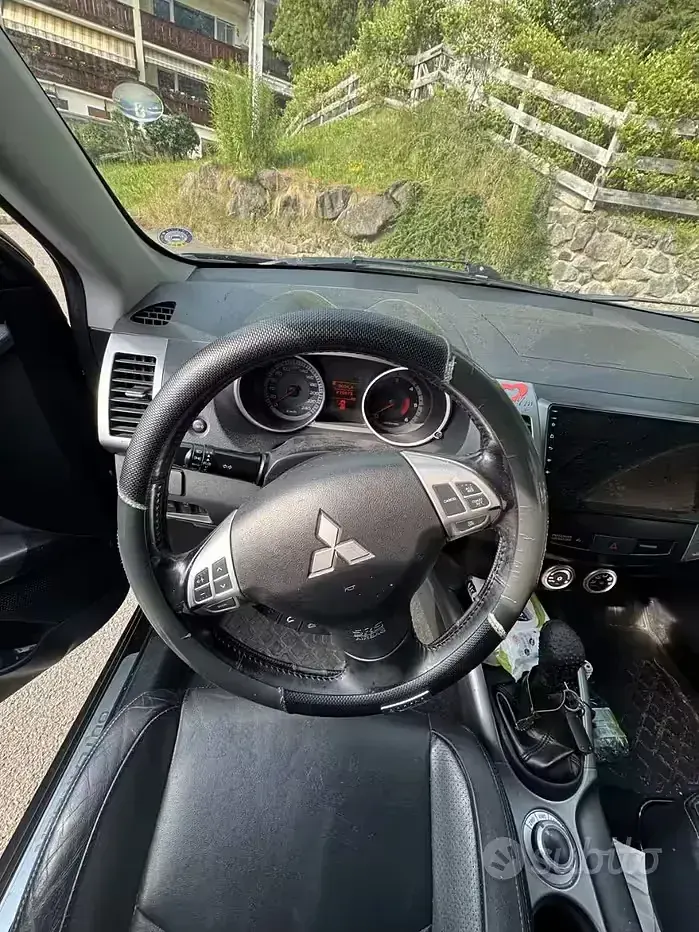 Usata Mitsubishi Outlander 156 CV (114 kW) 2008 Nero SUV