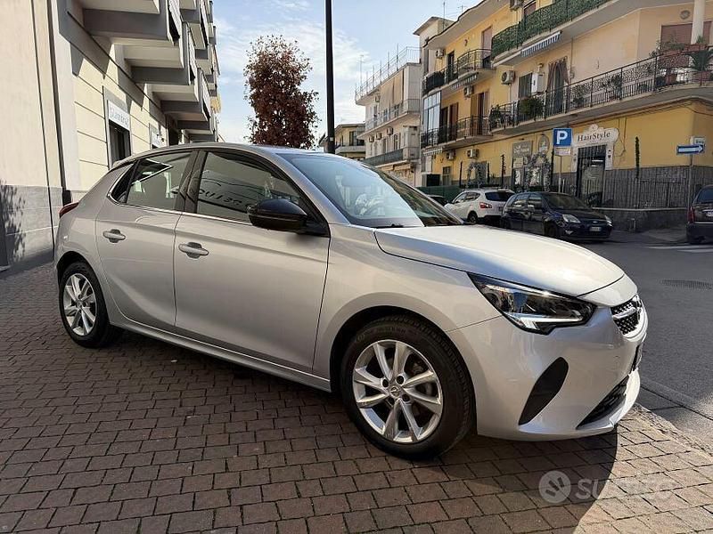 Usata Opel Corsa Elegance 75 CV (55 kW) 2024 Grigio Berlina