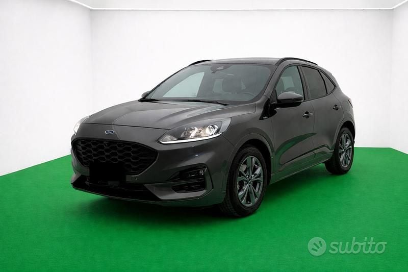 Usata Ford Kuga ST-Line 120 CV (88 kW) 2021 Grigio SUV