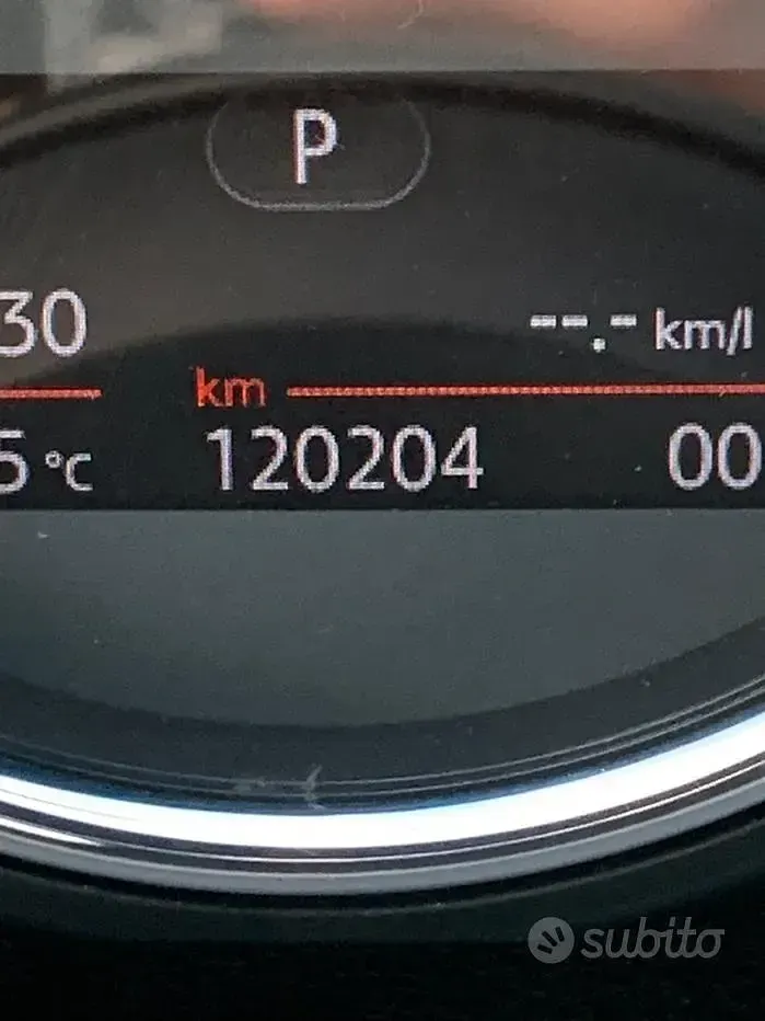 Usata Mini Cooper D Clubman 150 CV (110 kW) 2017 Nero Station wagon