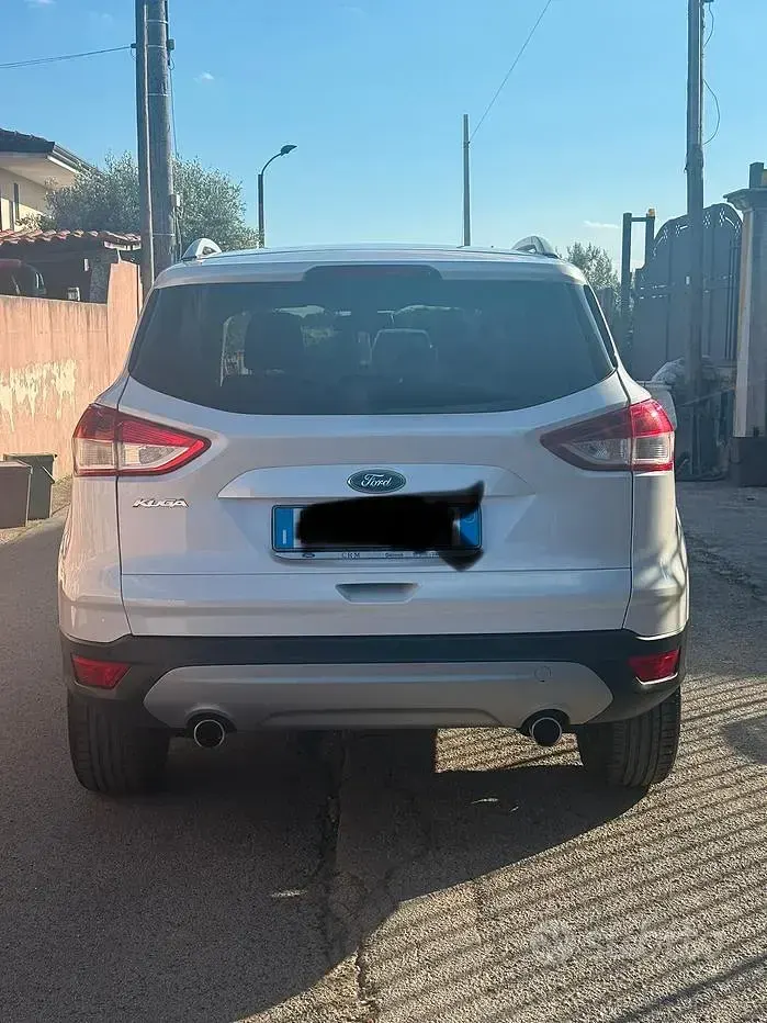 Usata Ford Kuga Titanium 140 CV (102 kW) 2014 Bianco SUV