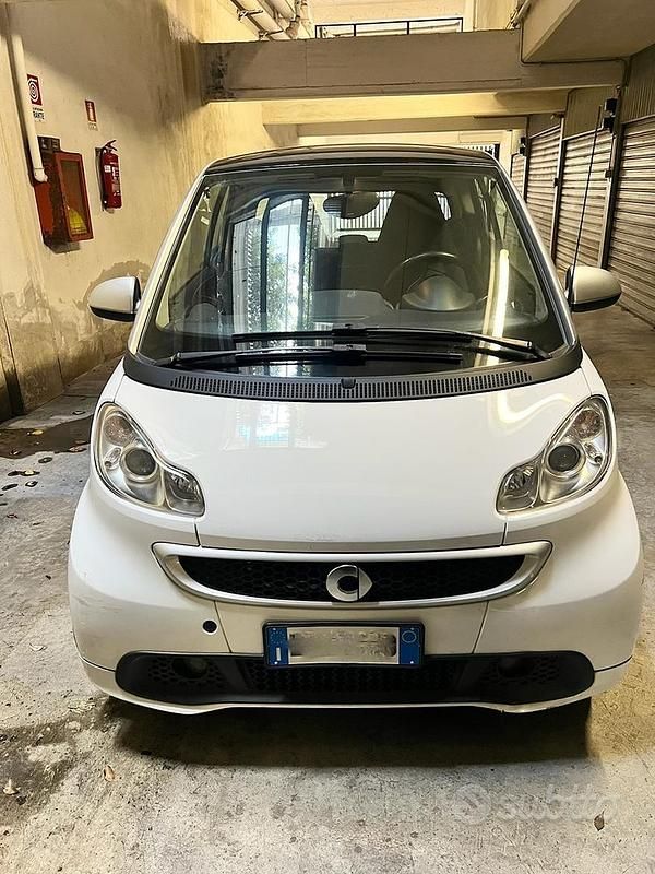 Usata Smart ForTwo Coupé 54 CV (39 kW) 2013 Bianco Coupé