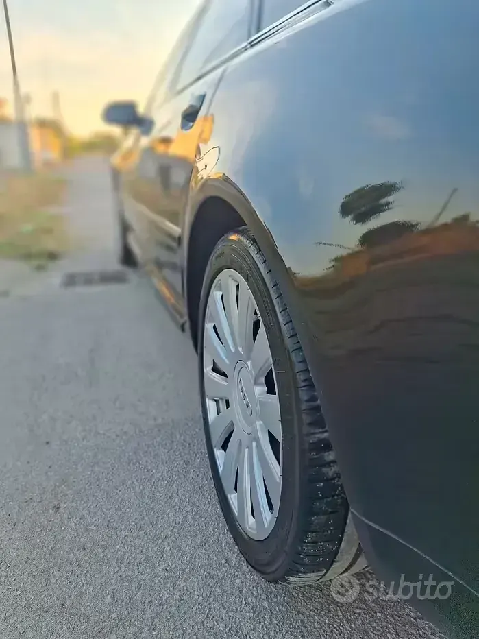 Usata Audi A8 233 CV (171 kW) 2004 Nero Berlina