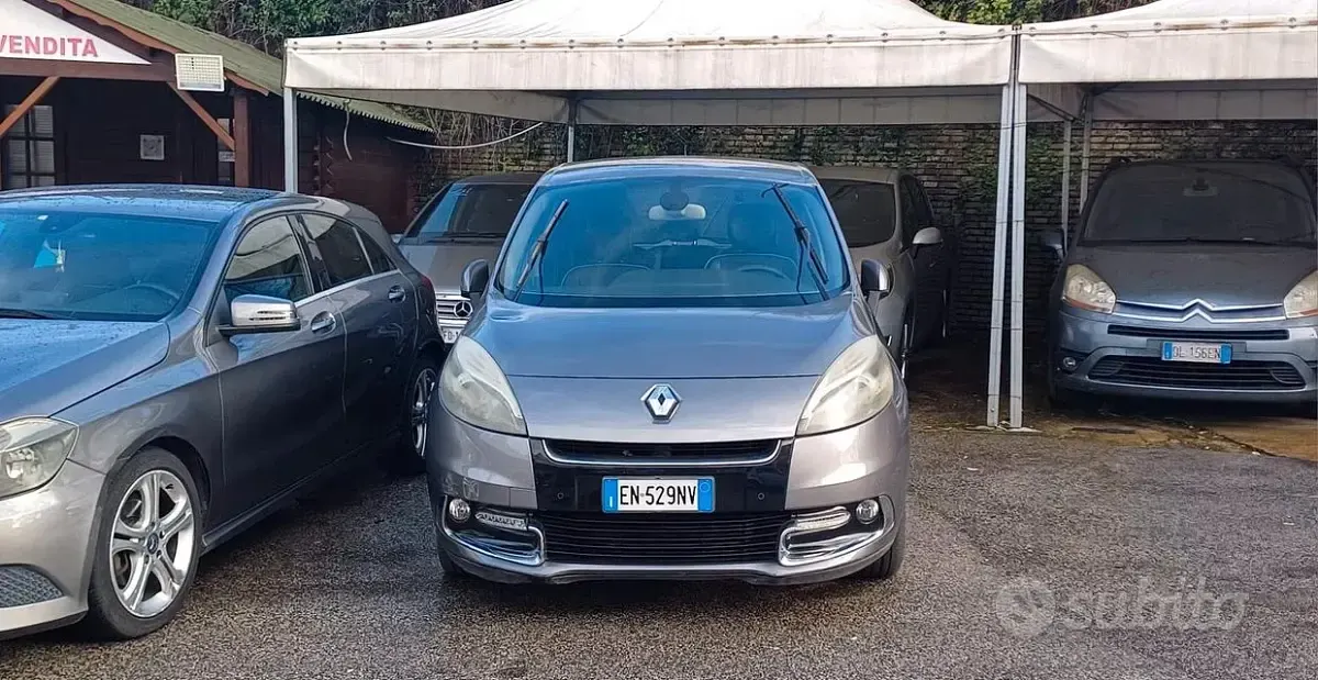 Usata Renault Scénic III XMOD 110 CV (80 kW) 2012 Monovolume