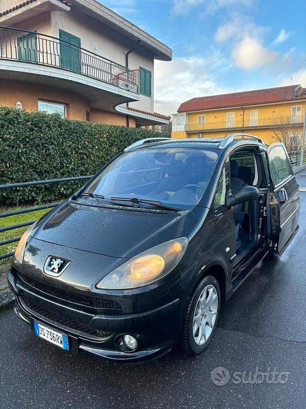 Usata Peugeot 1007 2008 Nero Monovolume