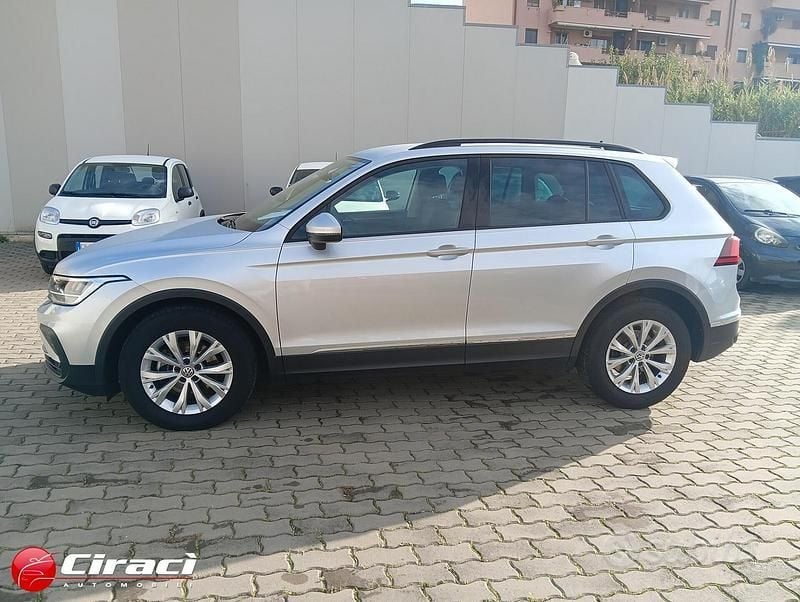 Usata VW Tiguan Life 150 CV (110 kW) 2023 Grigio SUV