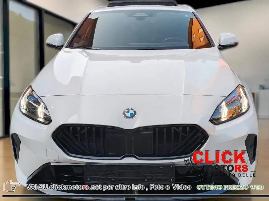Usata BMW 120 M Sport 170 CV (125 kW) 2025 Bianco Utilitaria
