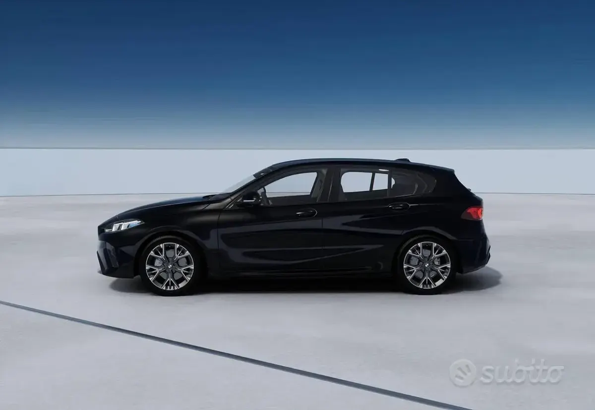 Nuova BMW 116 M Sport 122 CV (89 kW) 2026 Nero Utilitaria