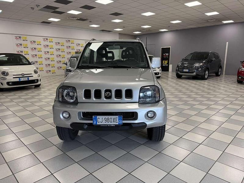 Usata Suzuki Jimny 82 CV (60 kW) 2003 Argento SUV
