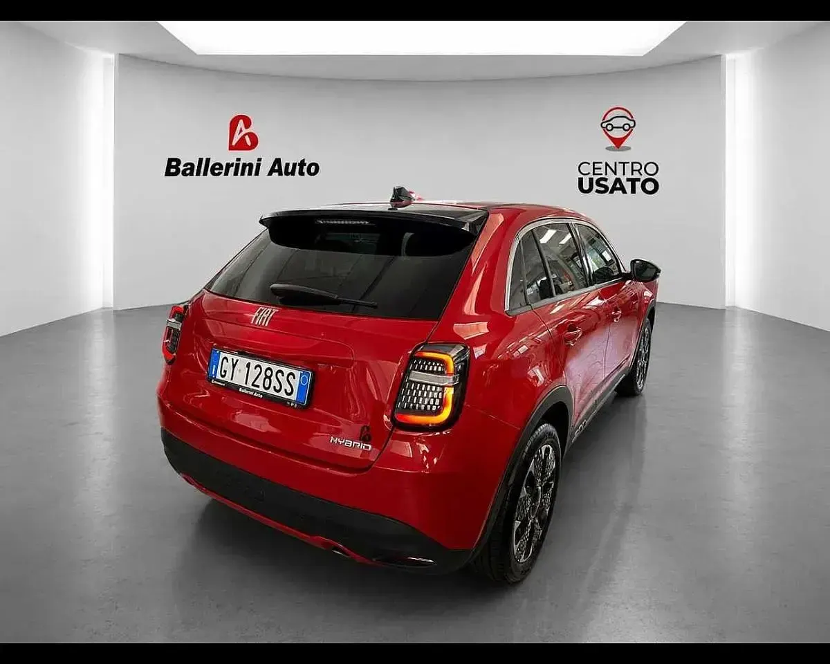 Usata Fiat 600 La Prima 101 CV (74 kW) 2025 Rosso SUV