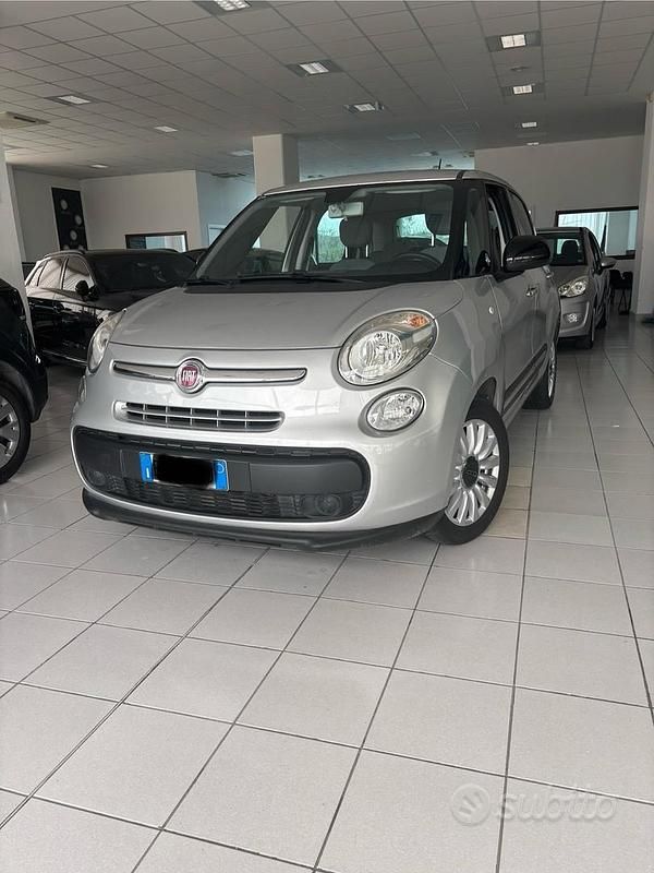 Usata Fiat 500L Lounge 85 CV (62 kW) 2015 Argento Monovolume