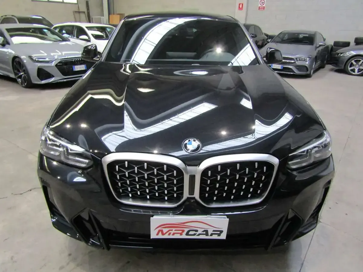 Usata BMW X4 M Sport 245 CV (180 kW) 2022 Nero jet metallizzato SUV
