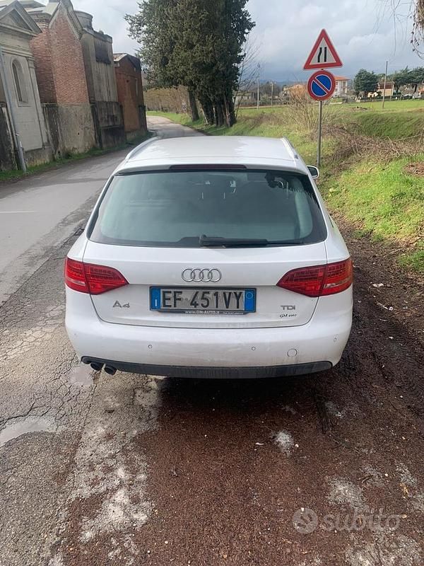 Usata Audi A4 200 CV (147 kW) 2011 Bianco Station wagon