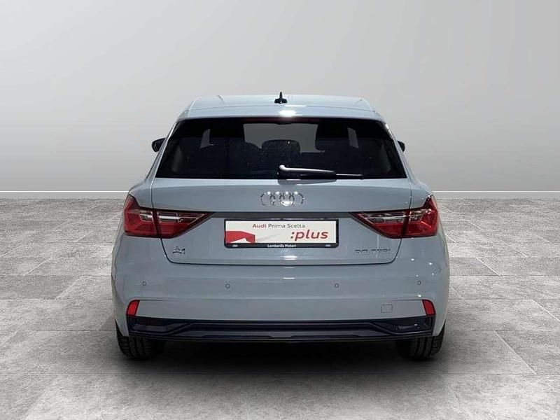 Usata Audi A1 Sportback Business 116 CV (85 kW) 2024 Grigio freccia perla Utilitaria