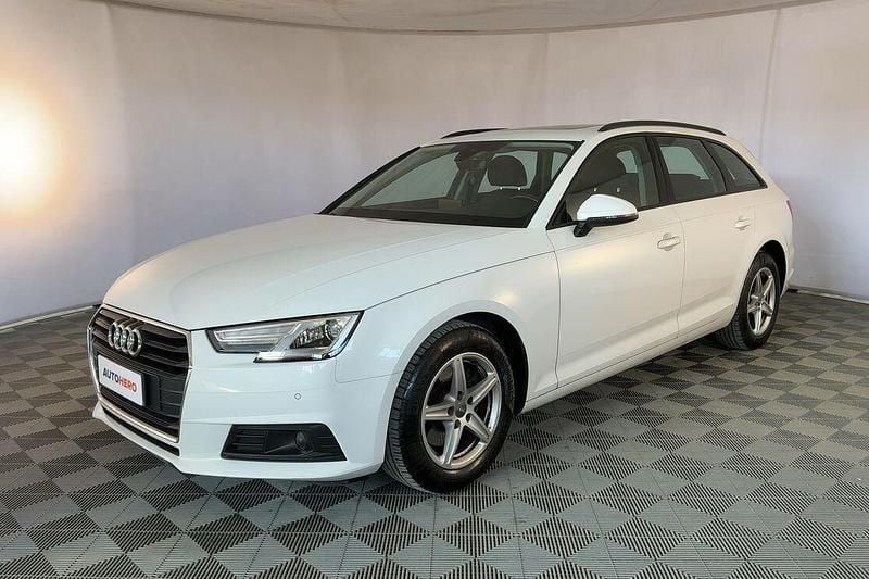 Usata Audi A4 122 CV (89 kW) 2019 Bianco