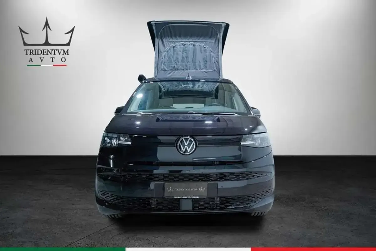 Nuova VW California Beach 150 CV (110 kW) 2026 Nero Furgone