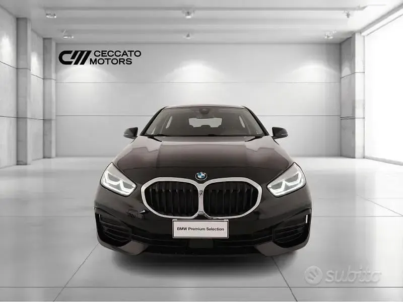 Usata BMW 116 Advantage 116 CV (85 kW) 2022 Nero Utilitaria