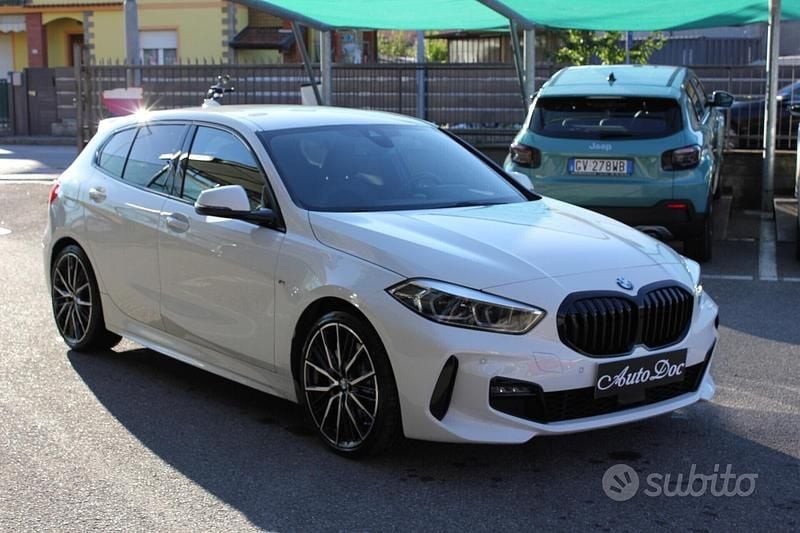 Usata BMW 118 M Sport 150 CV (110 kW) 2020 Bianco Utilitaria