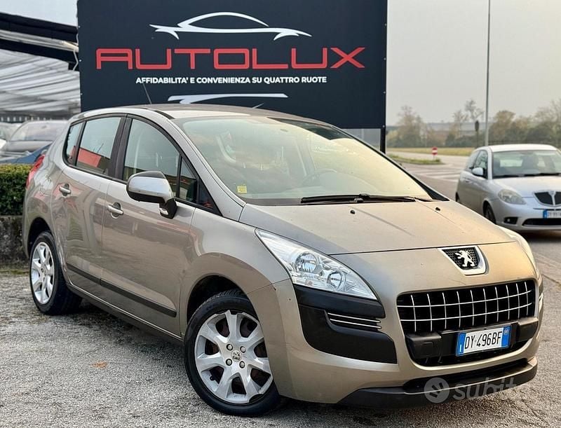 Marrone Usata 2009 Peugeot 3008 Tre volumi | 2990 € (Buon prezzo) - Immagine 1/4