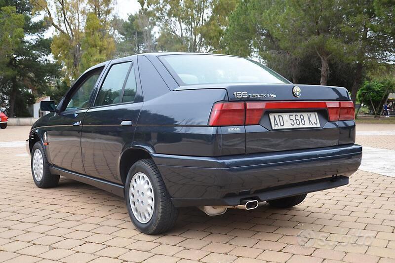 Usato 1994 Alfa Romeo 155 1.8 Benzin 126 CV (3.800 €)