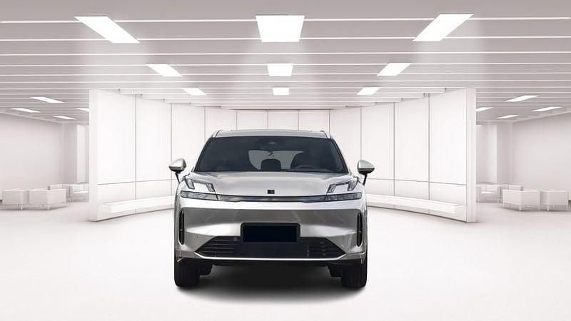 Nuova Lynk & Co 08 349 CV (256 kW) 2025 Bianco SUV