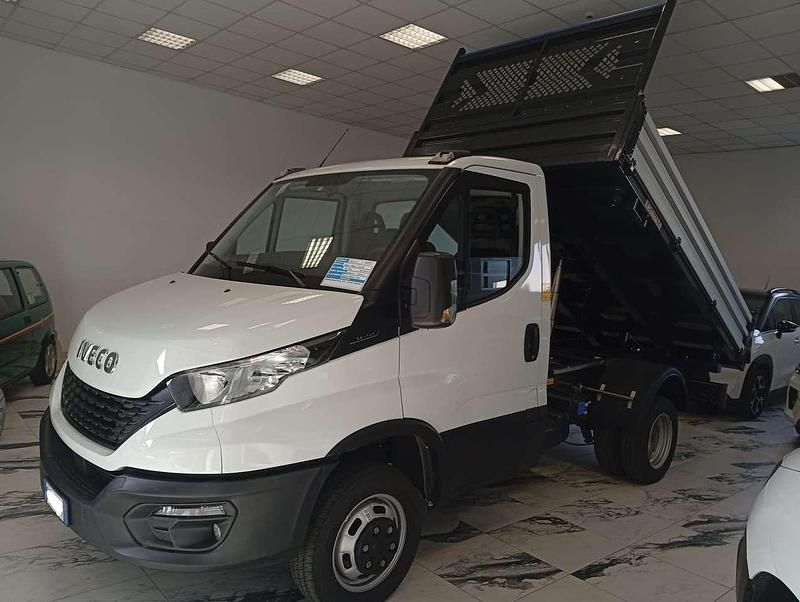 Usata Iveco Daily 150 CV (110 kW) 2023 Other