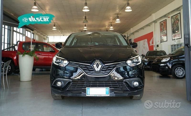 Usata Renault Scénic IV Intens 110 CV (80 kW) 2017 Nero Monovolume