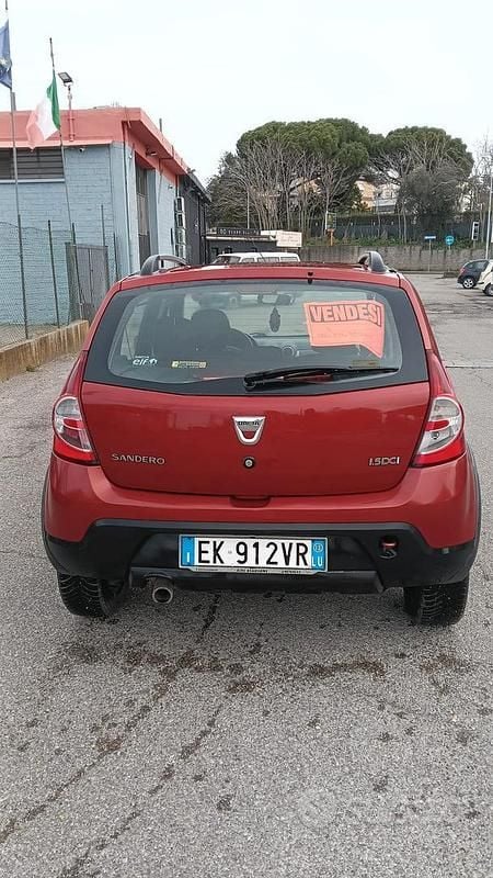 Usata Dacia Sandero 2012 Rosso Berlina