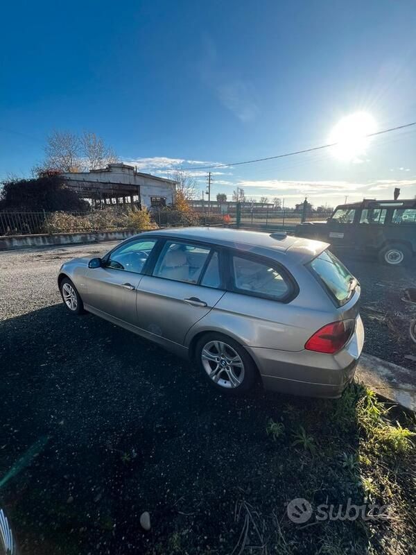 Usata BMW 320 177 CV (130 kW) 2007 Grigio Station wagon