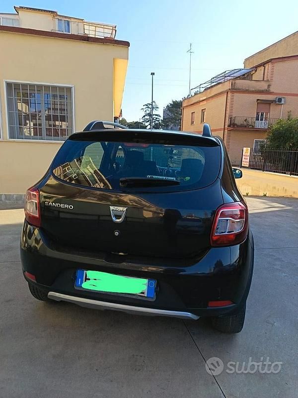 Usata Dacia Sandero Stepway 90 CV (66 kW) 2013