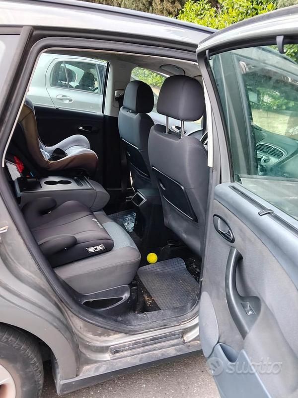 Usata Seat Altea XL 105 CV (77 kW) 2010 Monovolume