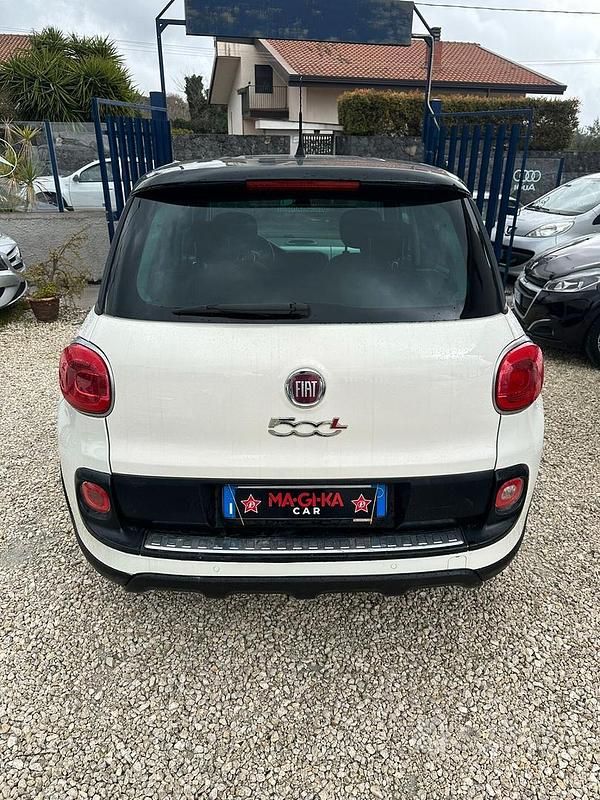 Usata Fiat 500L Trekking 105 CV (77 kW) 2014 Bianco Monovolume