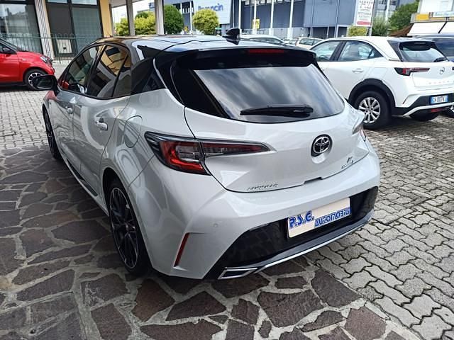 Usata Toyota Corolla Sport 183 CV (134 kW) 2021 Grigio Berlina