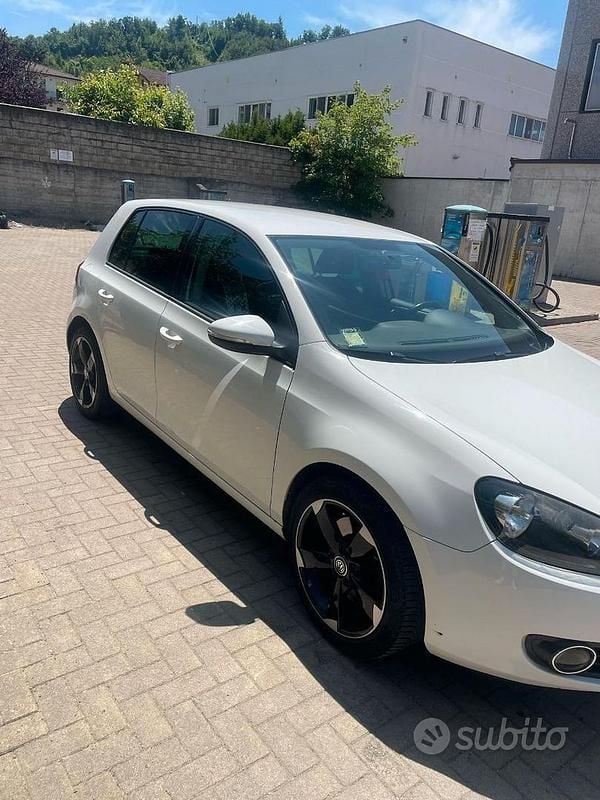 Usata VW Golf VI 2010 Bianco Utilitaria