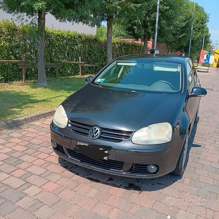 Usata VW Golf V Trendline 105 CV (77 kW) 2007 Nero Berlina
