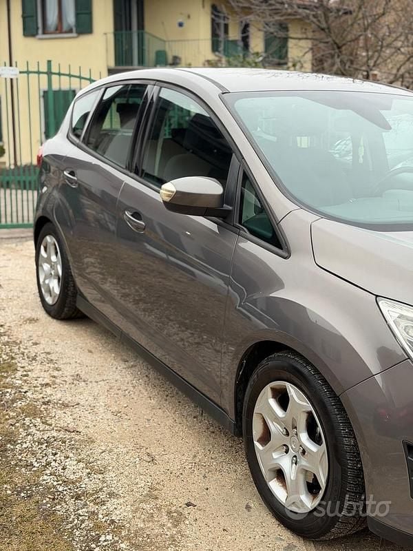 Usata Ford C-MAX Titanium 101 CV (74 kW) 2013 Grigio Monovolume