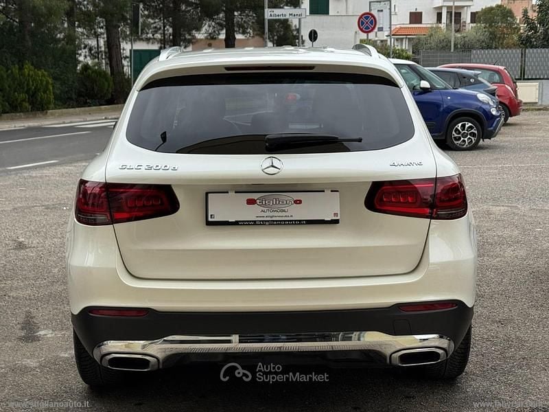 Usata Mercedes GLC200 Executive 163 CV (119 kW) 2021 Bianco SUV