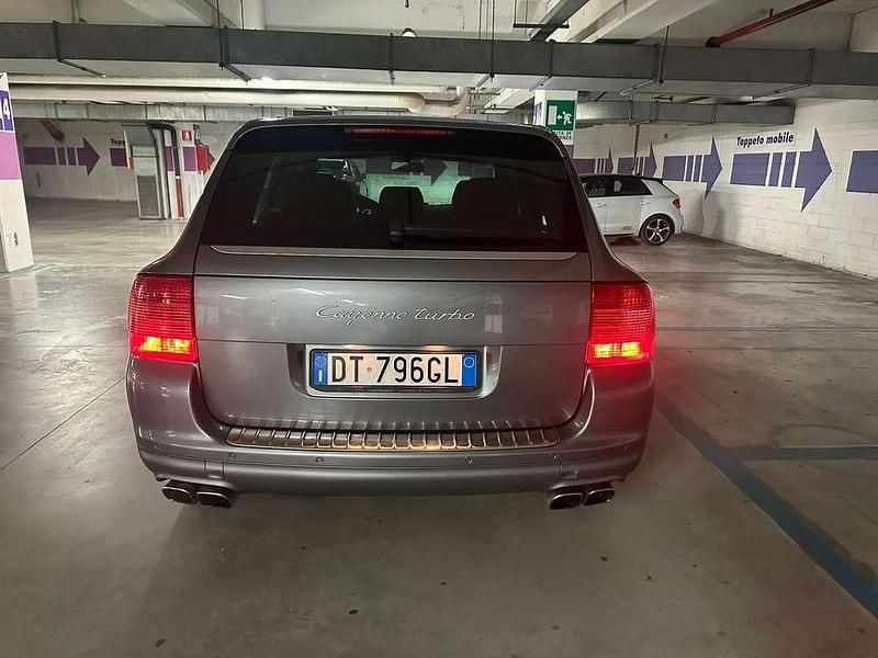 Usata Porsche Cayenne Turbo 450 CV (330 kW) 2003 Grigio SUV