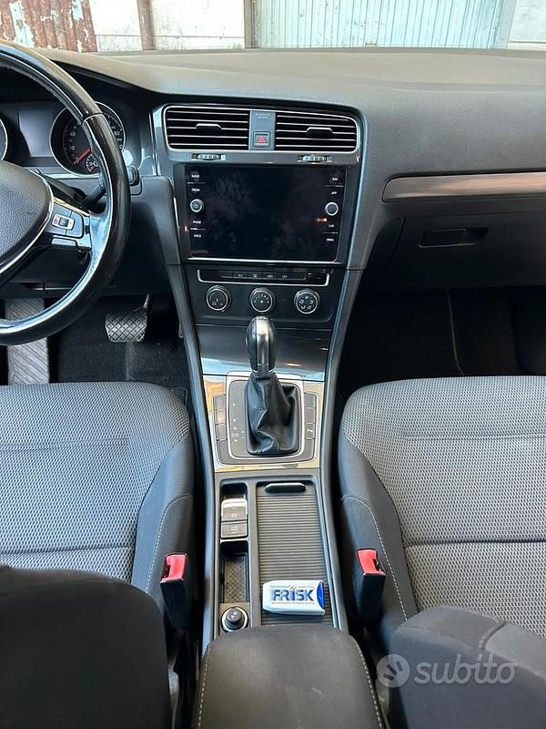 Usata VW Golf VII Business 110 CV (80 kW) 2017 Grigio Berlina