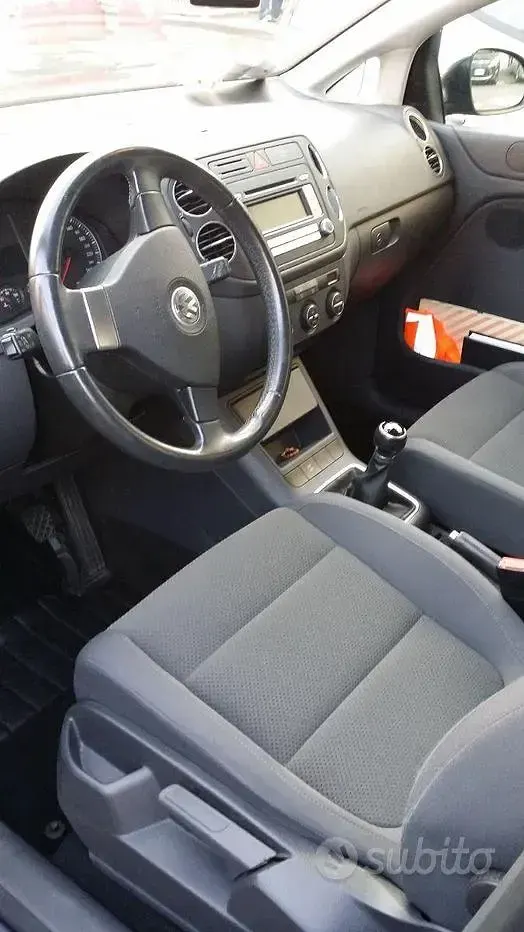 Usata VW Golf Comfortline 102 CV (75 kW) 2007 Bluazzurro Monovolume