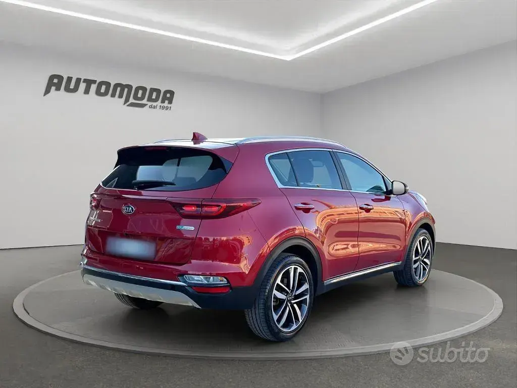 Usata Kia Sportage 136 CV (100 kW) 2021 Rosso SUV