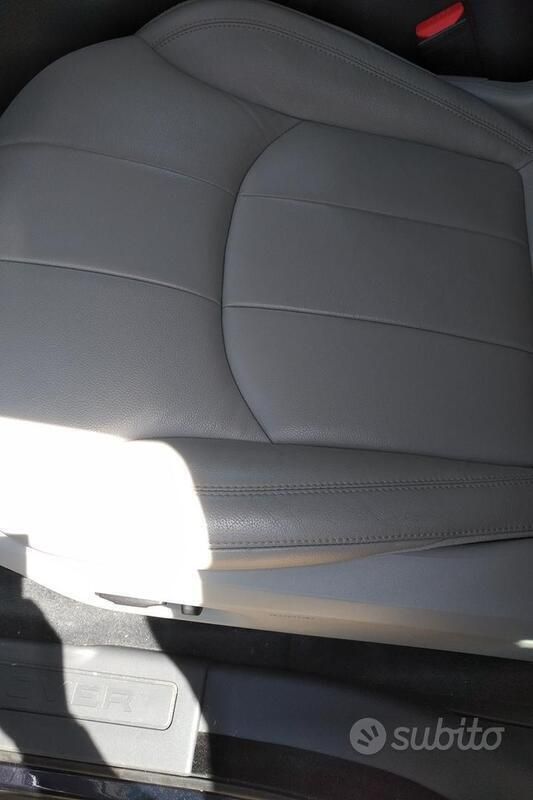 Usata Land Rover Range Rover evoque 150 CV (110 kW) 2017 Blu SUV