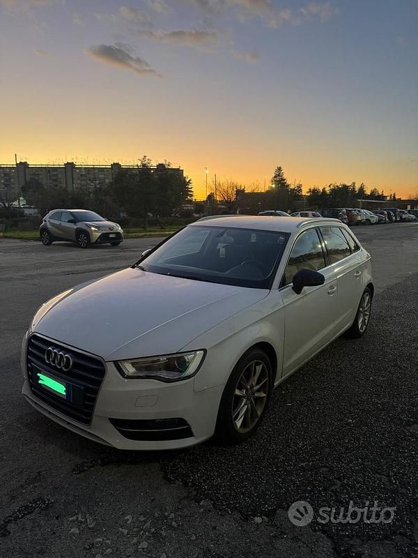 Usata Audi A3 Ambition 105 CV (77 kW) 2013 Bianco Berlina