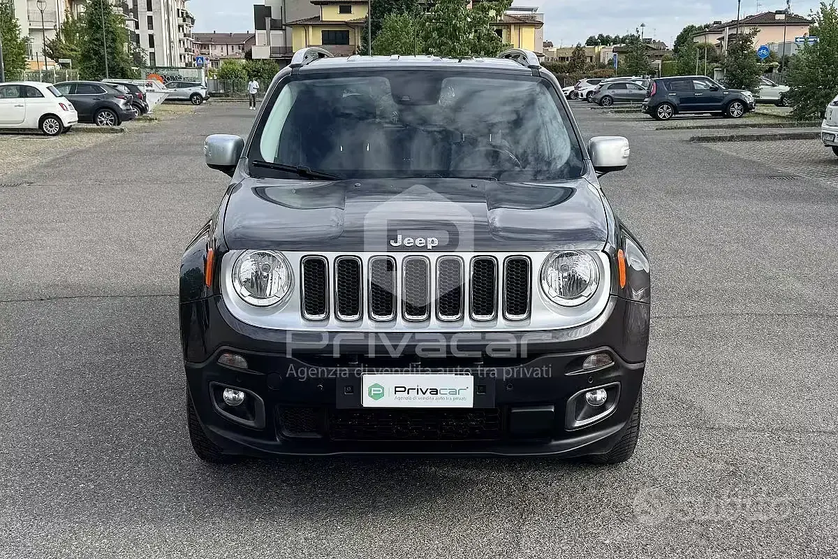 Usata Jeep Renegade Limited 140 CV (102 kW) 2017 Grigio SUV