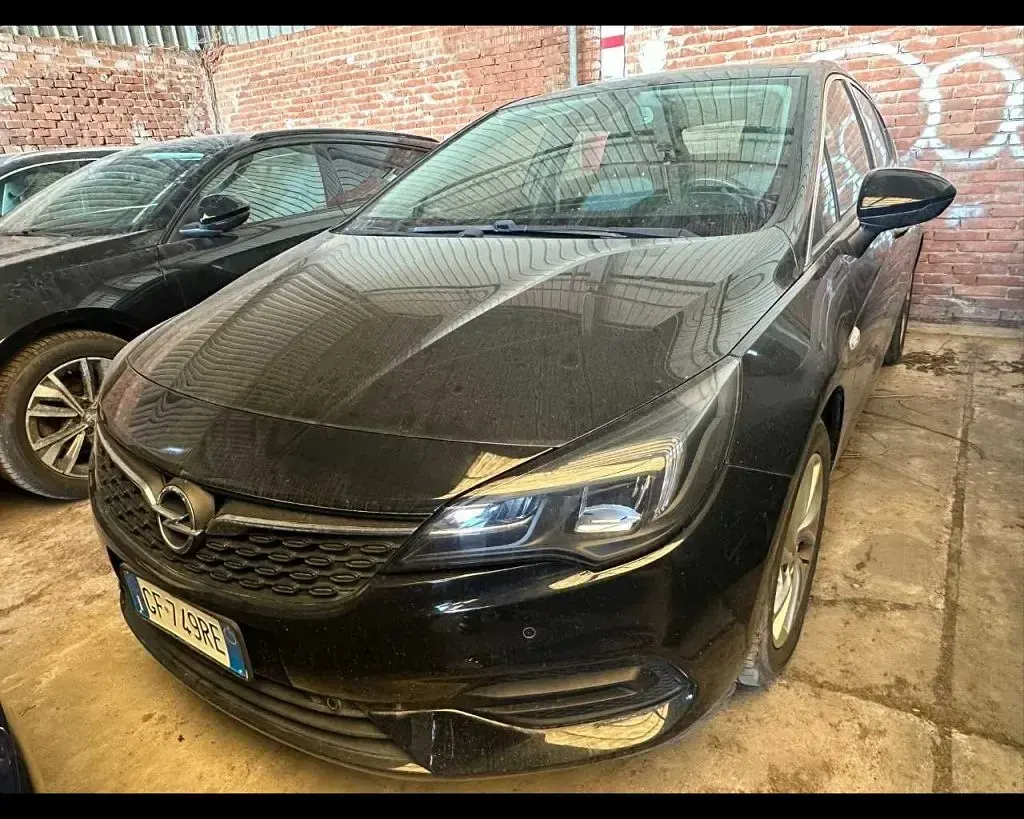 Usata Opel Astra Business Elegance 111 CV (81 kW) 2021 Nero Berlina