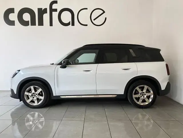 Usata Mini Countryman 150 CV (110 kW) 2025 Bianco metallizzato SUV