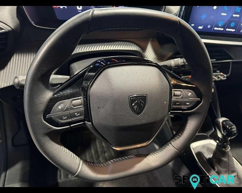 Usata Peugeot 208 Allure 101 CV (74 kW) 2025 Grigio Utilitaria