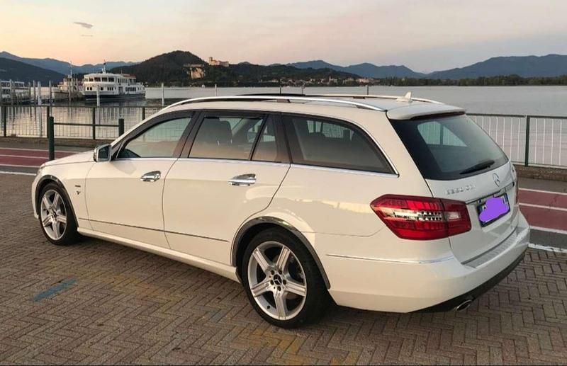 Usata Mercedes E350 Elegance 265 CV (194 kW) 2011 Station wagon
