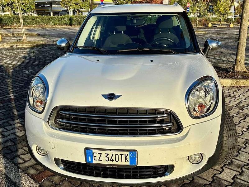 Bianco Usata 2015 Mini One Countryman SUV | 10.000 € (Buon prezzo) - Immagine 1/4