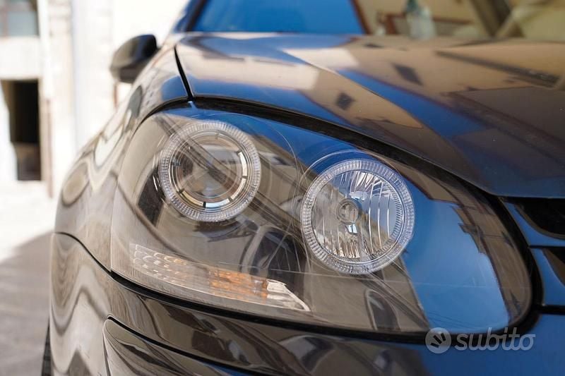 Nero Usata 2008 VW Golf V Tre volumi | 2000 € (Super prezzo) - Immagine 1/4